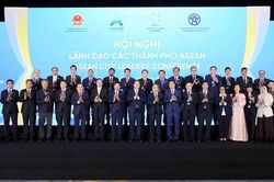 Đưa ASEAN đến gần người dân hơn