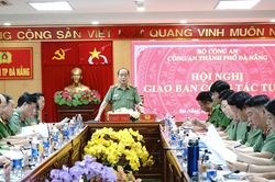 Quyết liệt đấu tranh tội phạm, giữ vững ổn định địa bàn