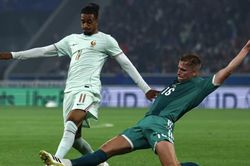 Olise lập hat-trick, Pháp đánh bại Bắc Ireland trước thềm World Cup