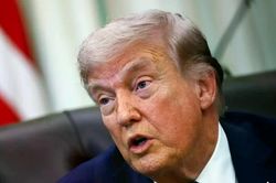 Tổng thống Mỹ Trump nói sẽ đạt thỏa thuận với Iran trong 'hai, ba ngày tới'