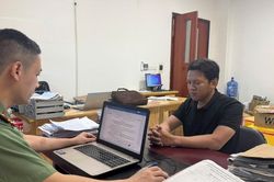 Quá trình bóc gỡ 2 xưởng cơ khí bí mật sản xuất vũ khí quân dụng, bán cả nghìn đơn hàng