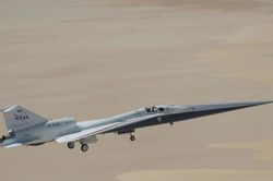Siêu phi cơ X-59 của NASA lần đầu tiên phá vỡ rào cản âm thanh
