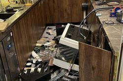 Khởi tố người đàn ông nước ngoài đập phá quán cà phê giữa trung tâm Đà Nẵng
