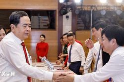 Chủ tịch Quốc hội dự Lễ tôn vinh người hiến máu tình nguyện tiêu biểu toàn quốc