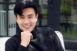 Quốc Trường thời đạt giải 'Học sinh thanh lịch'
