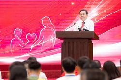 Chủ tịch Quốc hội: Hoàn thiện chính sách, đảm bảo quyền lợi tốt nhất cho người hiến máu