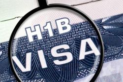 Tòa án Mỹ hủy quy định áp lệ phí 100.000 USD với thị thực H-1B