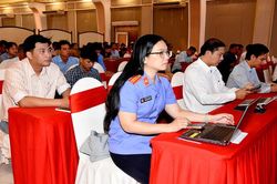Tập huấn nghiệp vụ ph&ograve;ng, chống bu&ocirc;n lậu, gian lận thương mại v&agrave; h&agrave;ng giả