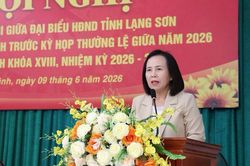 Đồng chí Phó Bí thư Thường trực Tỉnh ủy, Chủ tịch HĐND tỉnh tiếp xúc cử tri tại xã Yên Bình