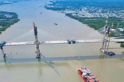 Cầu Phước Kh&aacute;nh c&oacute; tĩnh kh&ocirc;ng cao nhất Việt Nam dự kiến hợp long v&agrave;o th&aacute;ng 6/2026