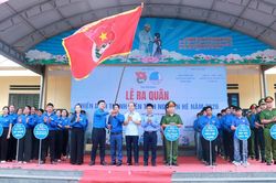 Ra qu&acirc;n Chiến dịch Thanh ni&ecirc;n t&igrave;nh nguyện h&egrave; năm 2026
