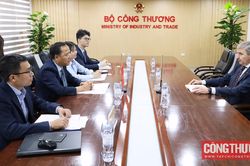 Thứ trưởng Nguyễn Hoàng Long tiếp Đại sứ Litva tại Việt Nam