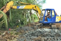 Cà Mau: Kiên quyết bảo vệ thi công, tăng tốc hoàn thiện tuyến đường ĐT978