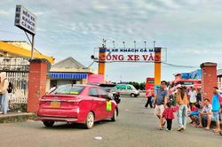 Cà Mau ban hành quy định mức giá trần dịch vụ ra, vào bến xe ô tô
