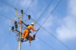 Bắc Ninh: Nhu cầu sử dụng điện tăng mạnh, hóa đơn tiền điện có thể tăng cao