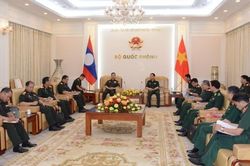 Thúc đẩy trụ cột hợp tác quốc phòng giữa Việt Nam với Lào, Campuchia