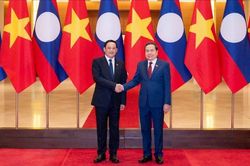 Việt Nam - Lào tăng cường hợp tác nghị viện và kinh tế