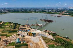 Đầu tư c&ocirc;ng tiếp tục l&agrave; động lực tăng trưởng cho H&agrave; Nội