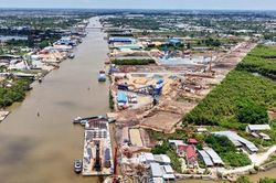 Hối hả nối nhịp tuyến cao tốc Cà Mau - Đất Mũi