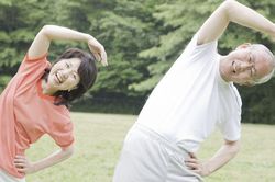 Muốn tuổi già an yên? 5 việc nên làm ngay từ hôm nay