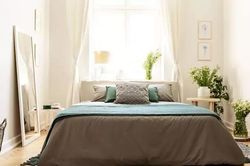 Đừng biến đầu giường thành 'ổ chứa đồ': 6 vật dụng quen thuộc có thể âm thầm ảnh hưởng sức khỏe và giấc ngủ
