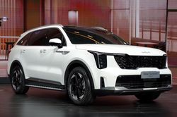 Sorento Hybrid 2026: SUV hạng D tiết kiệm nhiên liệu chính thức ra mắt