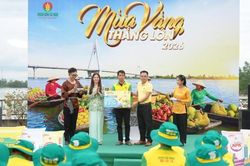 'Ghe vàng' cập bến Ninh Kiều, lan tỏa sắc vui 'Mùa vàng thắng lớn 2026'