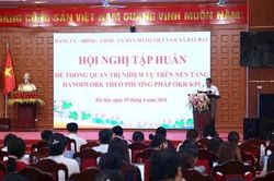 Xã Bất Bạt: Đánh giá cán bộ gắn với đo lường hiệu suất công việc