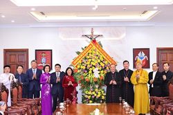 Đổi mới nội dung, phương thức hoạt động của Mặt trận Tổ quốc Việt Nam, các tổ chức chính trị - xã hội trong công tác tín ngưỡng, tôn giáo