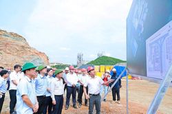 Thanh Hóa yêu cầu xử lý dứt điểm các dự án tồn đọng ở Bỉm Sơn, Quang Trung trước 30.8
