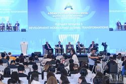 Mô hình phát triển mới của ASEAN trong bối cảnh chuyển dịch toàn cầu