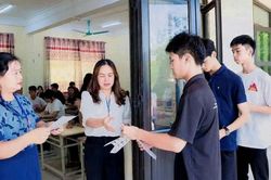 Quảng Ninh: Hơn 20 nghìn thí sinh làm thủ tục thi tốt nghiệp Trung học phổ thông