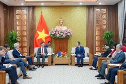Việt Nam-EU tăng cường hợp tác pháp luật và tư pháp