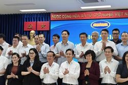 Hội nghị Ngoại vụ: Định vị thương hiệu địa phương