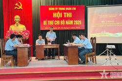 Bí thư chi bộ ở Trung đoàn 236 nắm vững kiến thức xây dựng Đảng