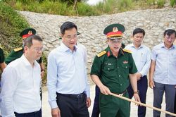 Xây dựng Tân Hiệp phát triển kinh tế hài hòa với bảo tồn thiên nhiên và bảo vệ chủ quyền biển đảo