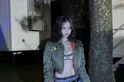 Jennie BLACKPINK vừa ngầu vừa chất