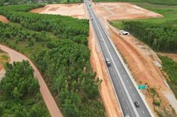 Hai trạm dừng nghỉ trên cao tốc Quảng Ngãi – Quy Nhơn chậm tiến độ