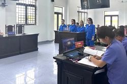 Xét xử 4 bị cáo 'rửa tiền' xuyên quốc gia hơn 560 tỷ đồng