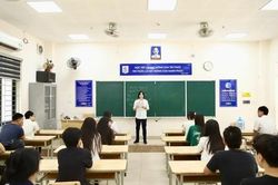 98,79% thí sinh trên cả nước đã làm thủ tục dự thi tốt nghiệp THPT năm 2026