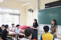 100% thí sinh, cán bộ thi Nghệ An cam kết không sử dụng thiết bị công nghệ cao