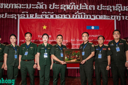 Sĩ quan trẻ Biên phòng Việt Nam - Lào thắt chặt tình đoàn kết, hữu nghị
