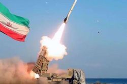 Iran mở rộng sản xuất vũ khí