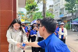 1.820 đoàn viên, thanh niên Gia Lai tiếp sức mùa thi