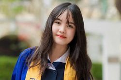 Nữ thủ khoa lập 'cú đúp' điểm 10 Toán nhờ thói quen đặc biệt trên mạng