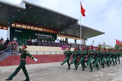 Lễ tuyên thệ chiến sĩ mới tại Trung đoàn 764