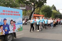 Việt Nam chính thức gia nhập nhóm quốc gia có trên 100 triệu dân