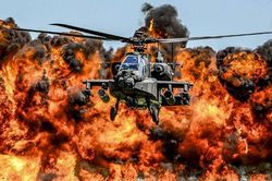 Tổng thống Trump ra lệnh quân đội Mỹ không kích trả đũa Iran sau vụ trực thăng Apache bị bắn hạ