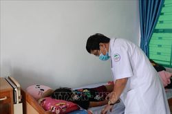 Nỗ lực vận hành y tế cơ sở gần dân, vì sức khỏe nhân dân