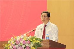 Nghiên cứu xây dựng thí điểm mô hình 'xã, phường xã hội chủ nghĩa' từ cấp cơ sở